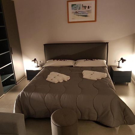 Your Home In 那不勒斯 外观 照片
