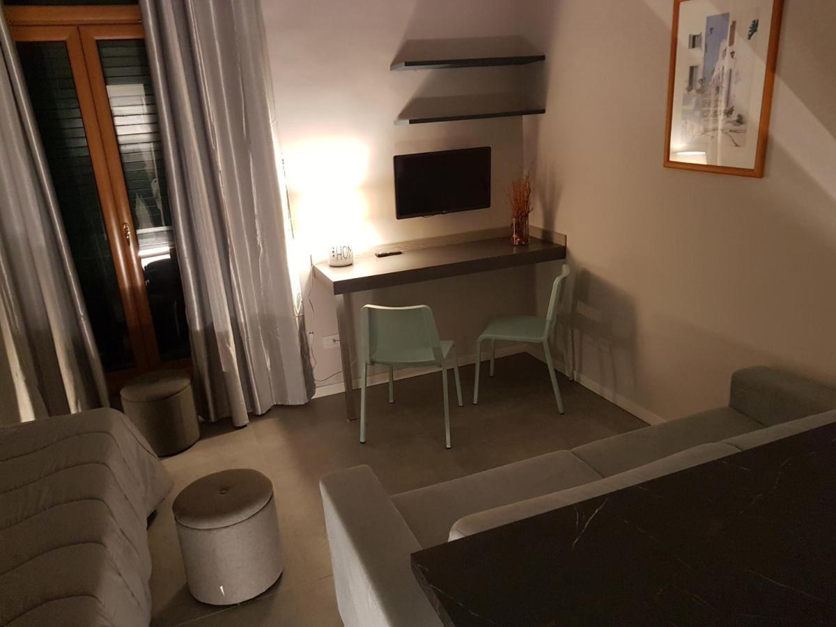 Your Home In 那不勒斯 外观 照片