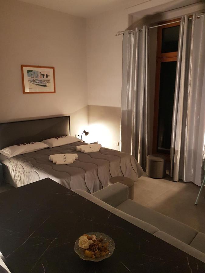 Your Home In 那不勒斯 外观 照片