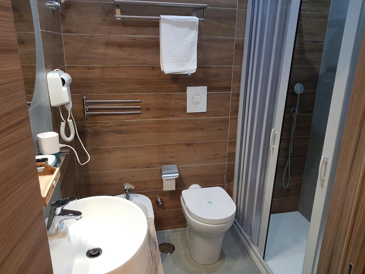 Your Home In 那不勒斯 外观 照片